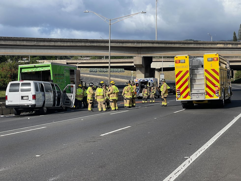 A crash shut down the westbound lanes of the H-1 Freeway.