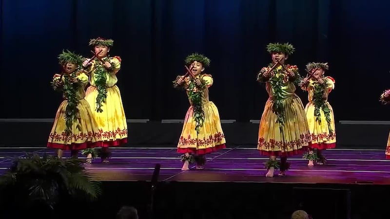 Keiki Hula Kahiko